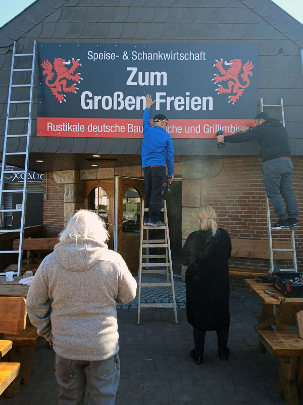 "Zum Grossen Freien" -rustikale, deutsche Küche und Imbiss in Sehnde